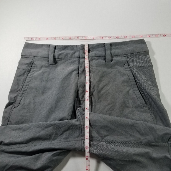 Lululemon Commission Short Classic Men's 30 Gray Stretch Micro Striped Chino 10" - Picture 6 of 8